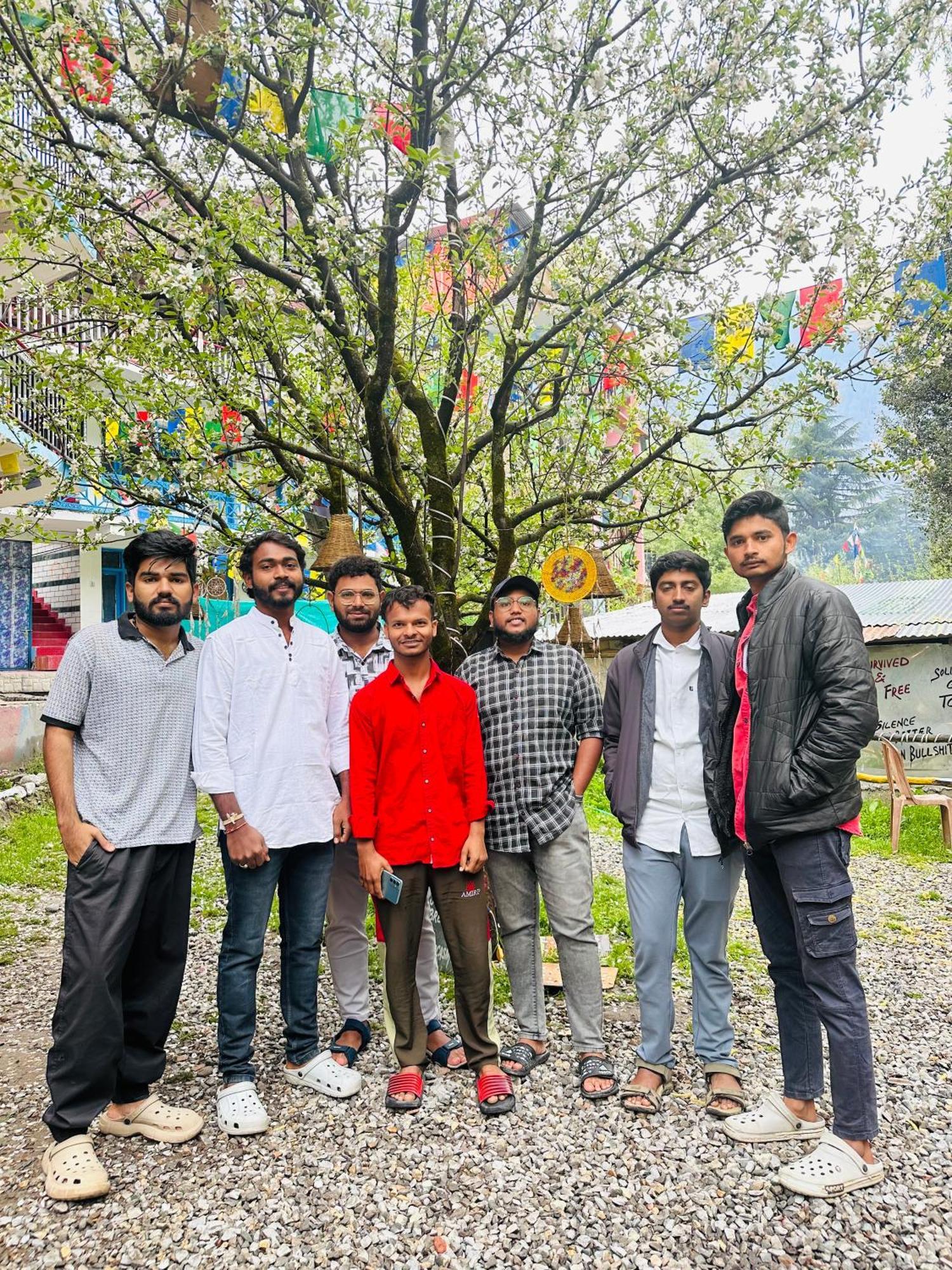 Hostel 360 Degree Manali  Exterior photo